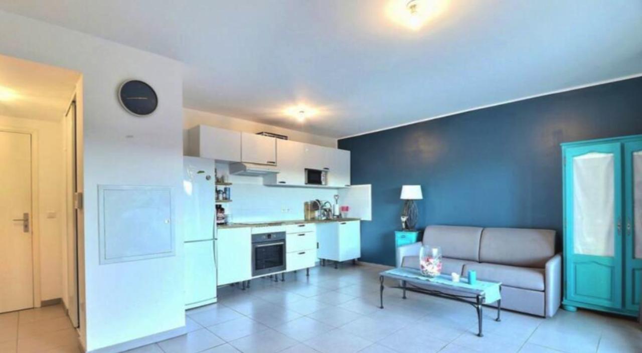 Appartement Spacieux Avec Grande Terrasse Marseille Exteriér fotografie